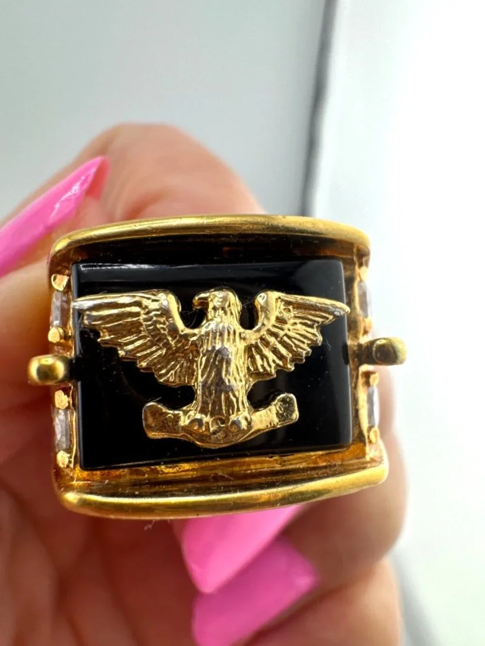 LIND bold vintage